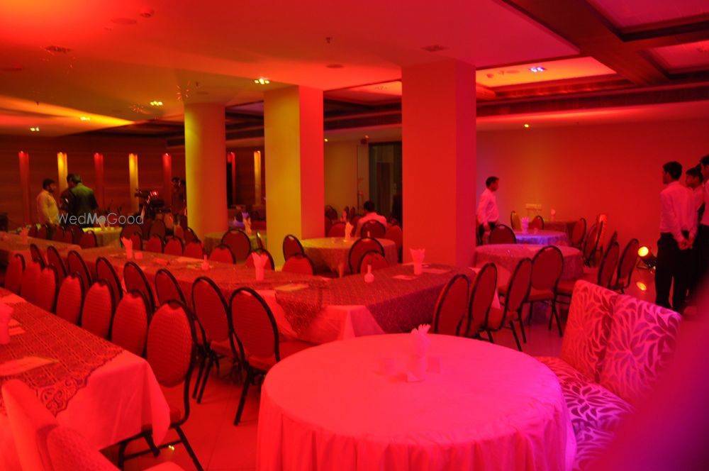 Photo By Amaris Hotel - Venues