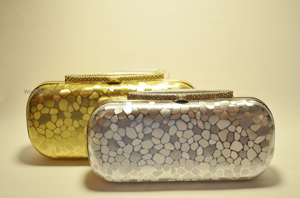 Photo By Slinghouse - Accessories