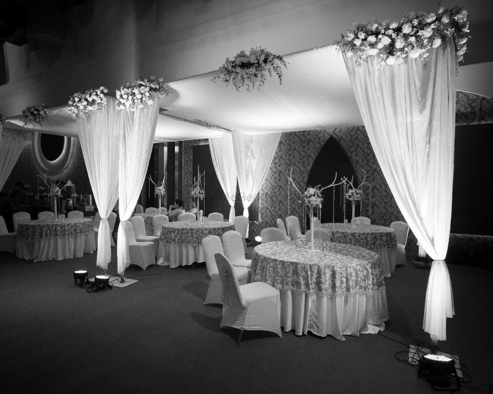 Photo By The Show - Wedding Planners