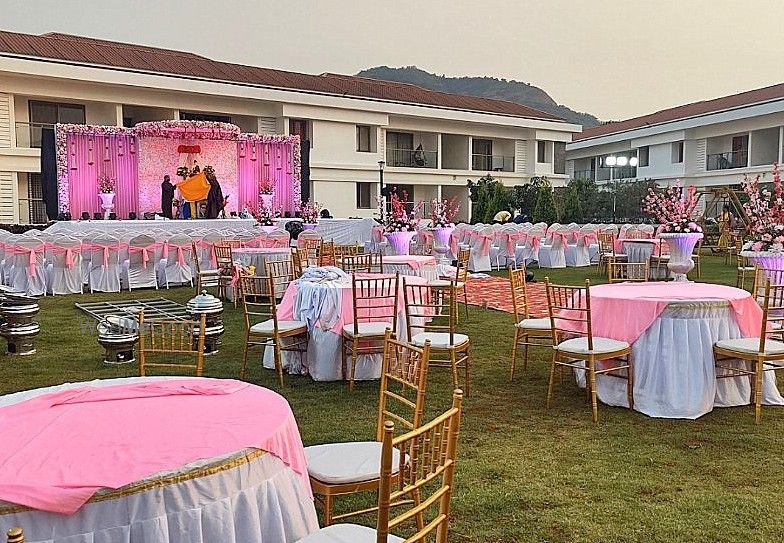 Ovis Holiday Resort