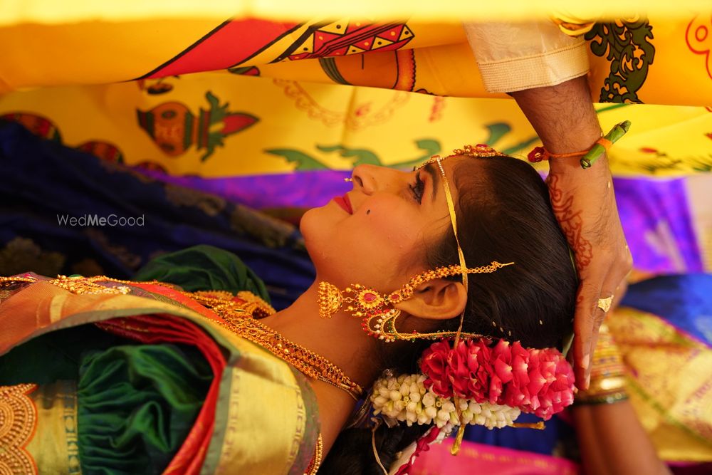 Photo By Click Ture Photography - Photographers