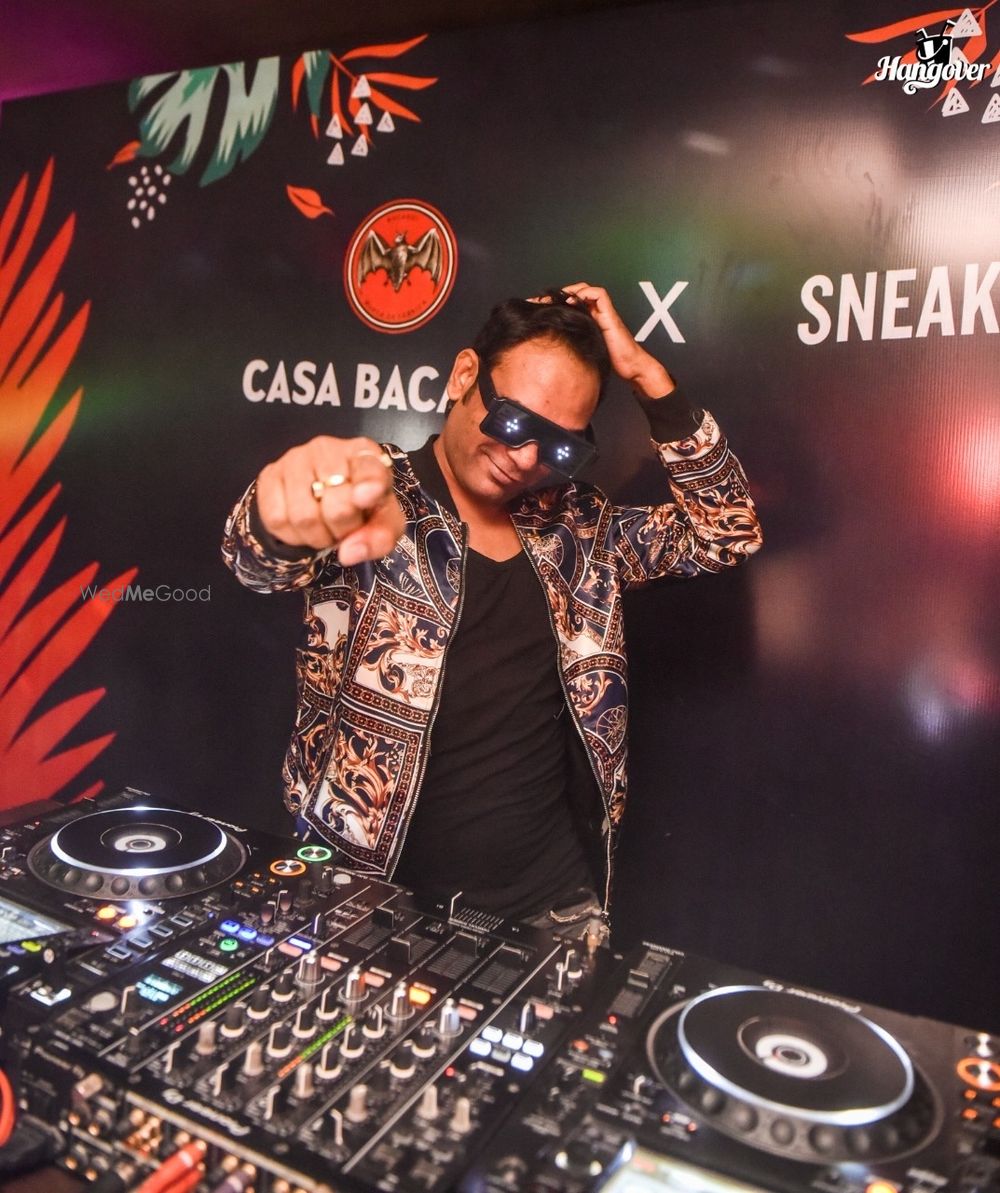 Photo By Shane Viegas - DJs