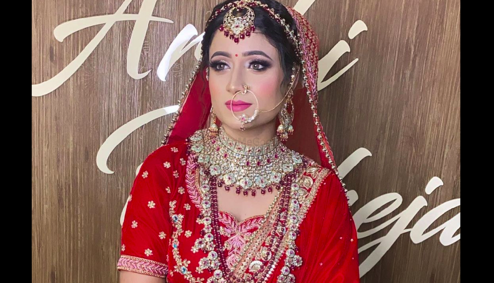 Arshi Raheja Makeup Artist