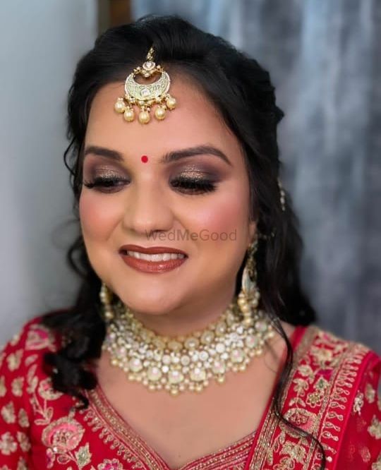 Photo By Sparkle Makeovers - Bridal Makeup