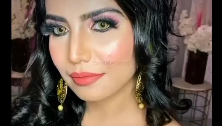 Makeup by Jaishri Vijhani