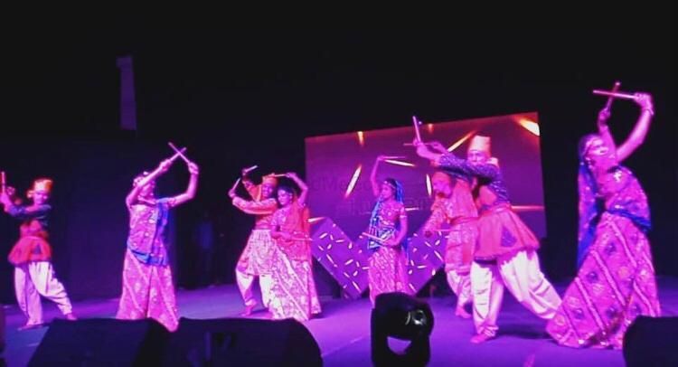 Photo By Abhiran Dance Company - Sangeet Choreographer