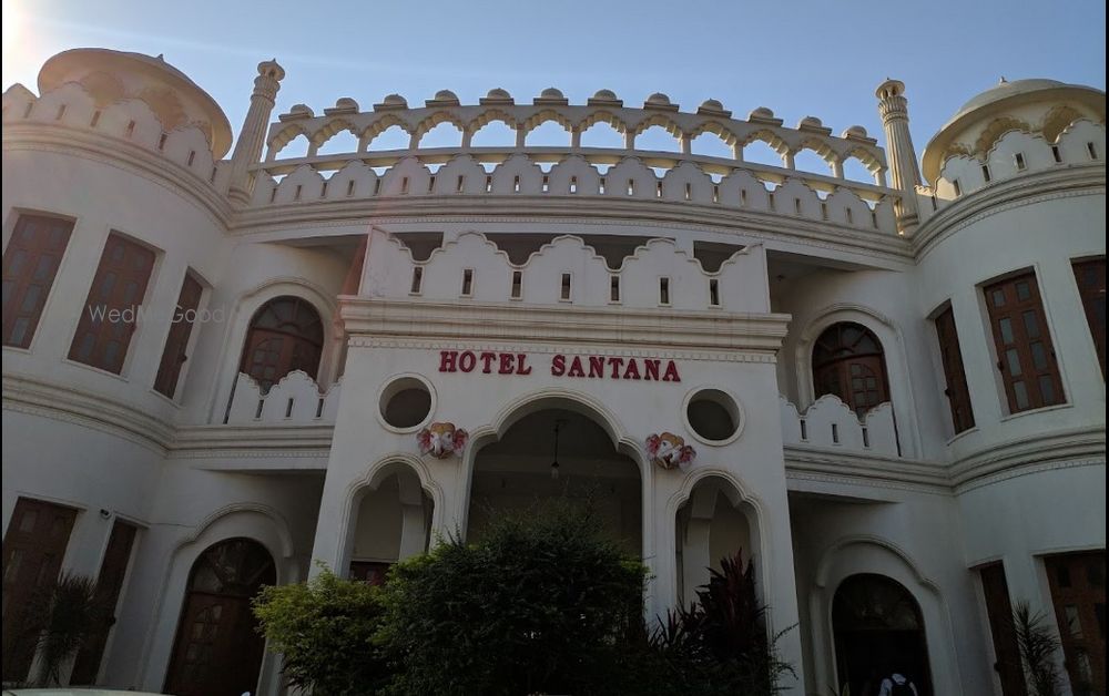 Hotel Santana