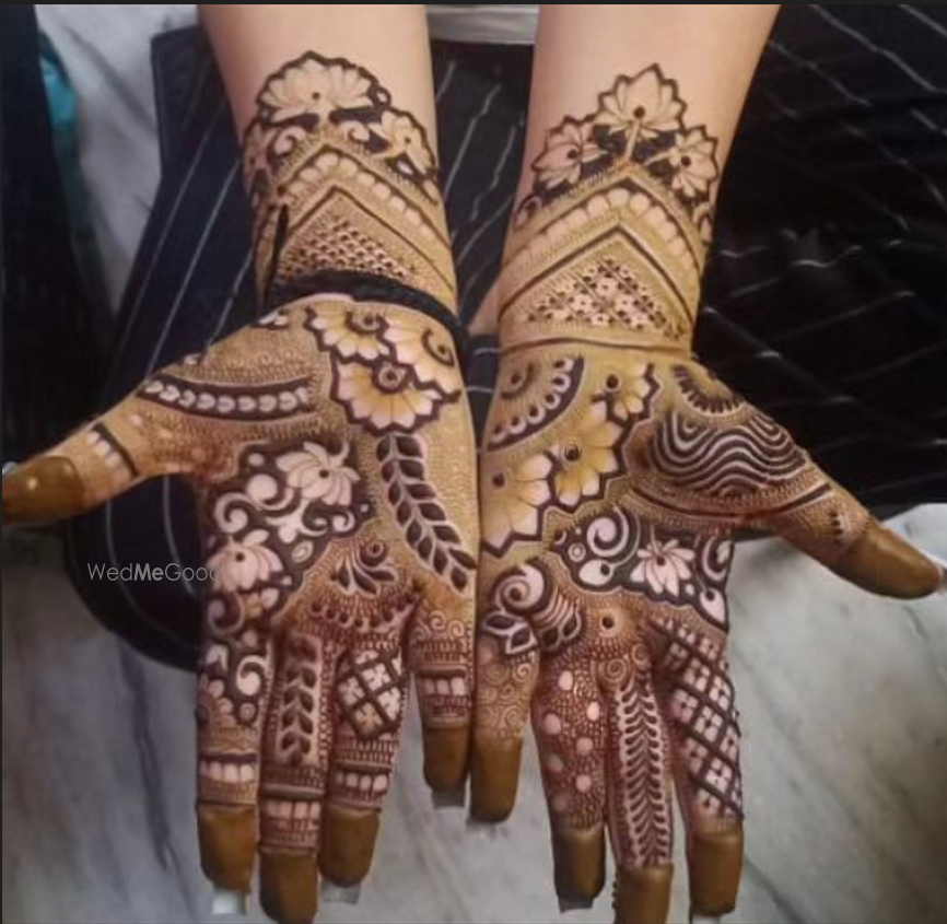 Aryan Mehandi Artist