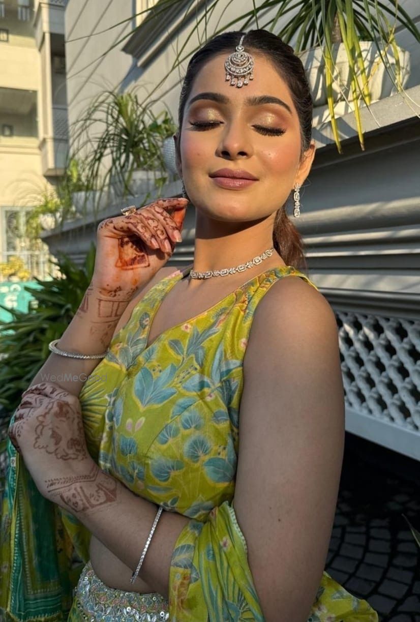 Photo By Shalini Makeovers - Bridal Makeup Artists