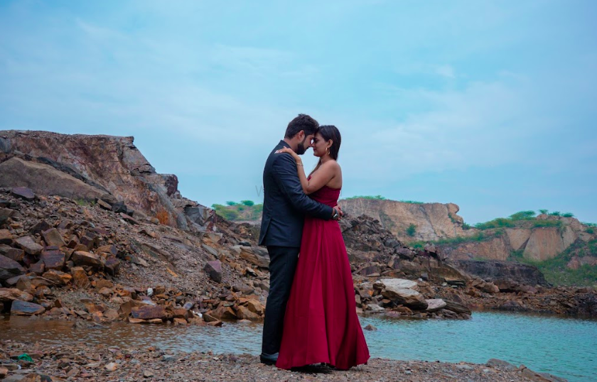 9to5 Production - Pre Wedding Photography