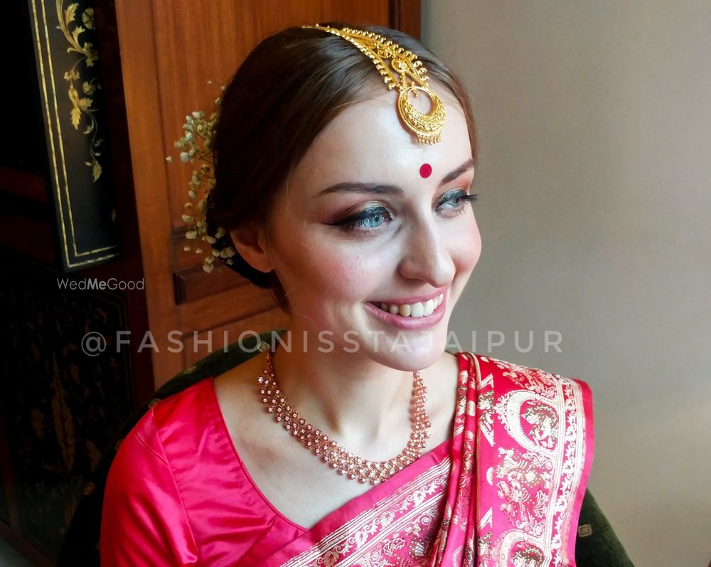 Photo By Fiza Khan - Bridal Makeup