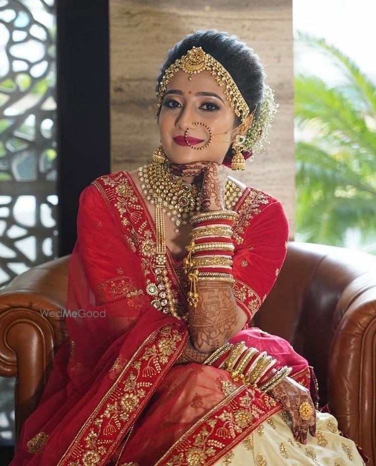 Photo By Makeover by Priyanka Singhal - Bridal Makeup