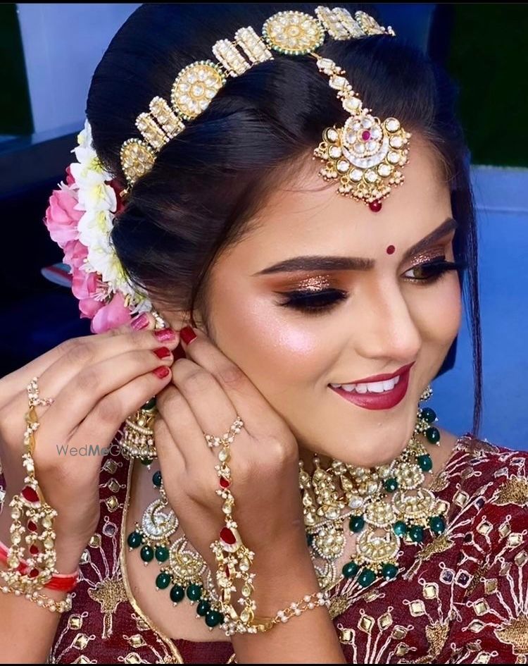 Photo By Makeover by Priyanka Singhal - Bridal Makeup