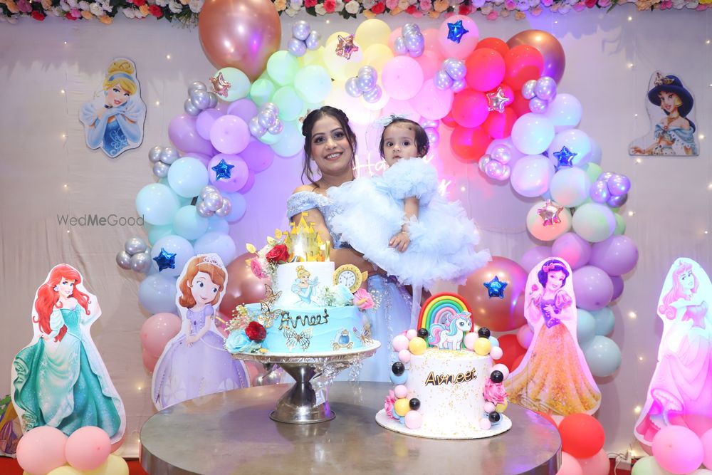 Photo By Hotel Merakee & Banquet - Venues