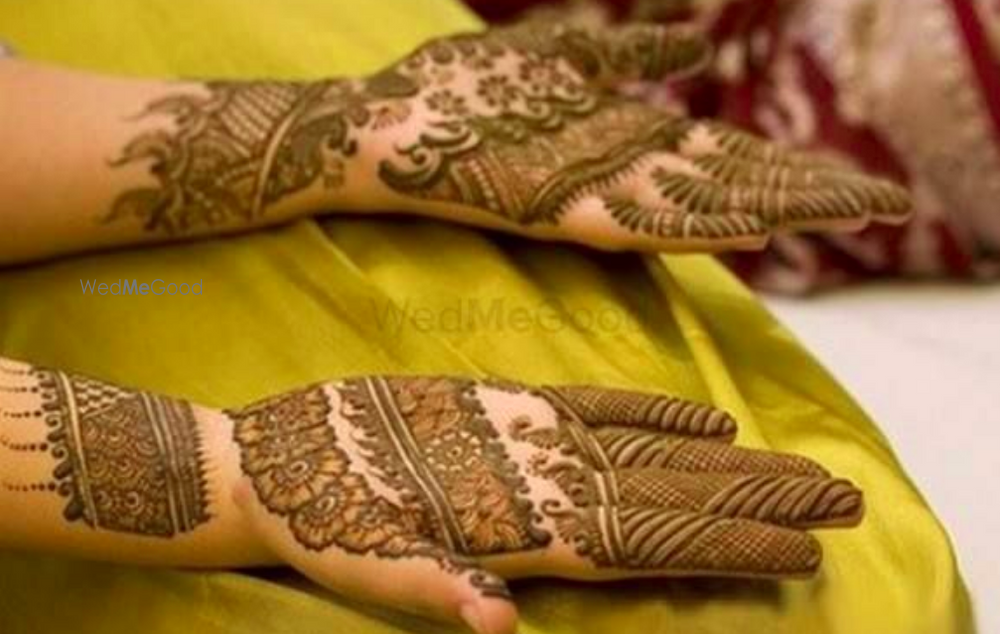 Snehmit's Mehndi Designs