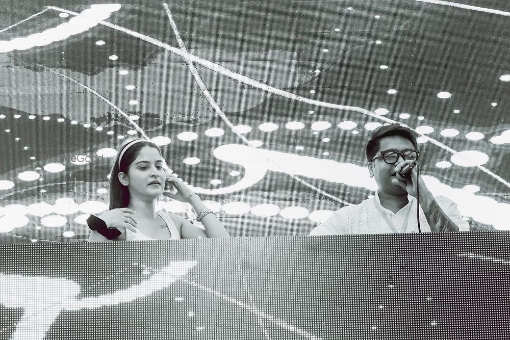 Photo By D Jay Avi - DJs