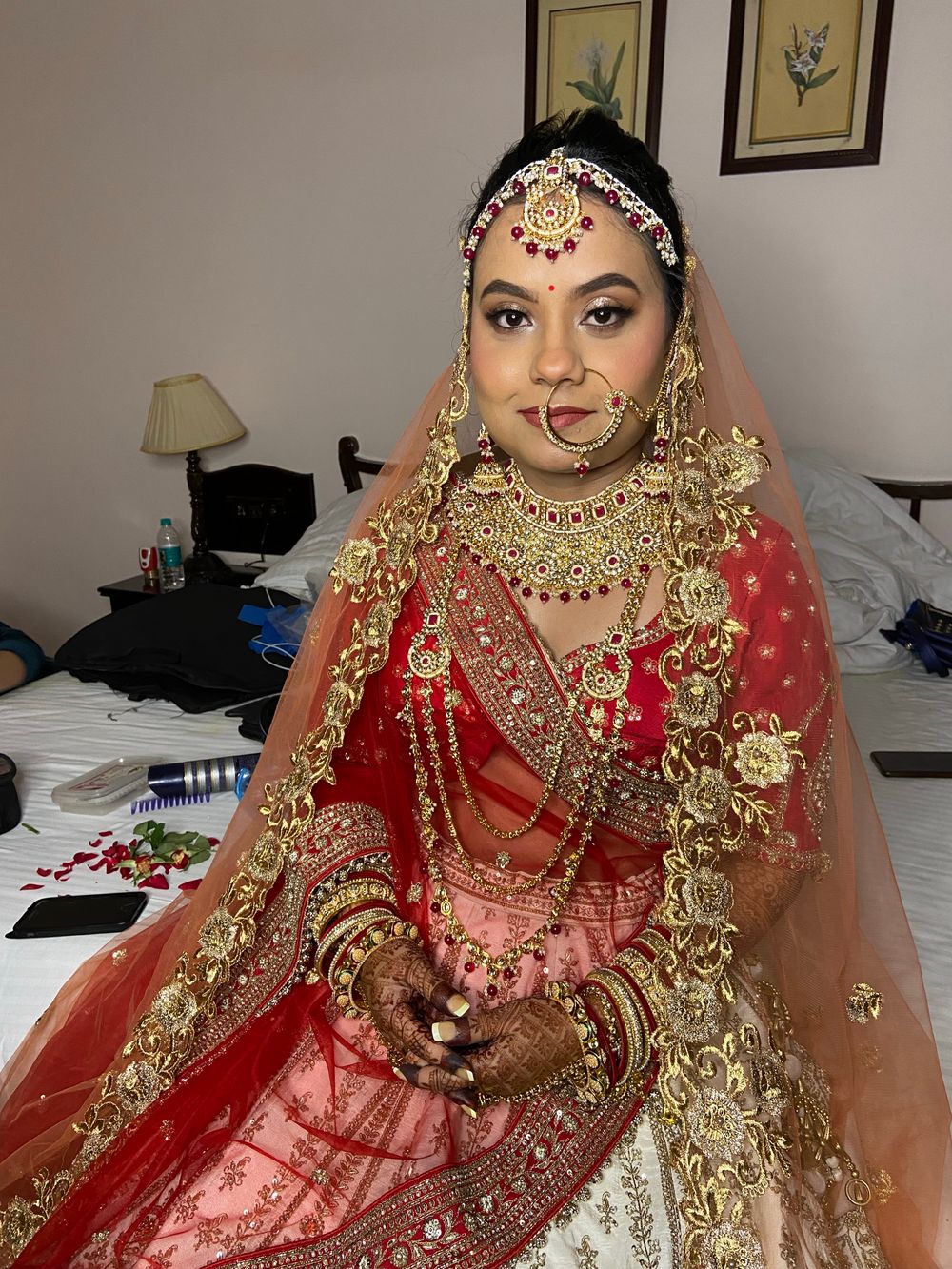 Photo By Makeovers By Vidushi - Bridal Makeup