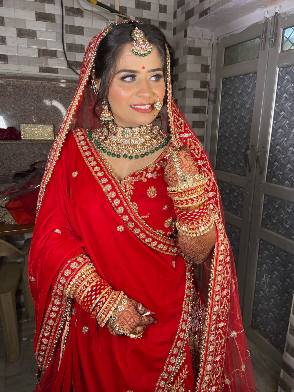 Photo By Makeovers By Vidushi - Bridal Makeup