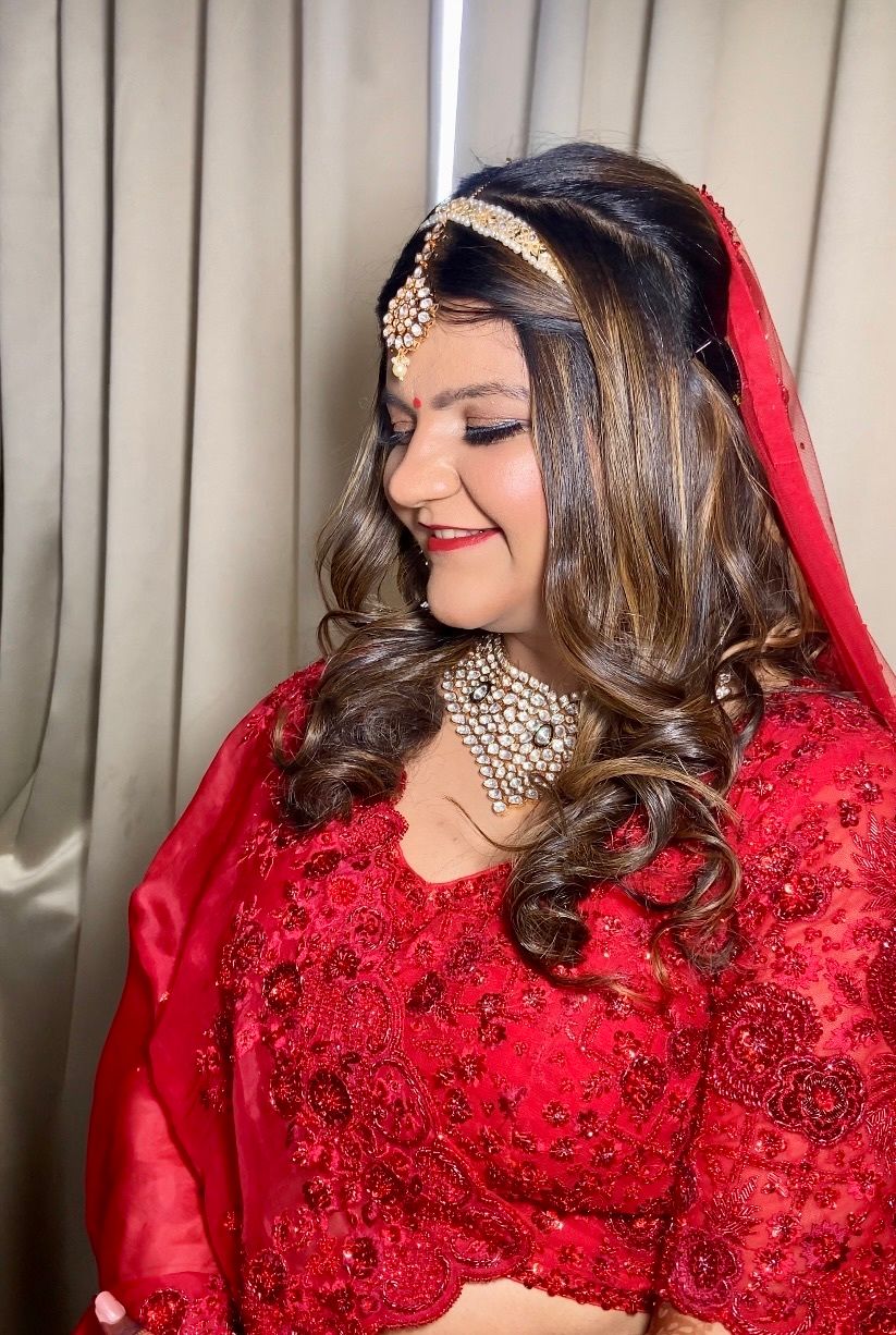 Photo By Makeovers By Vidushi - Bridal Makeup