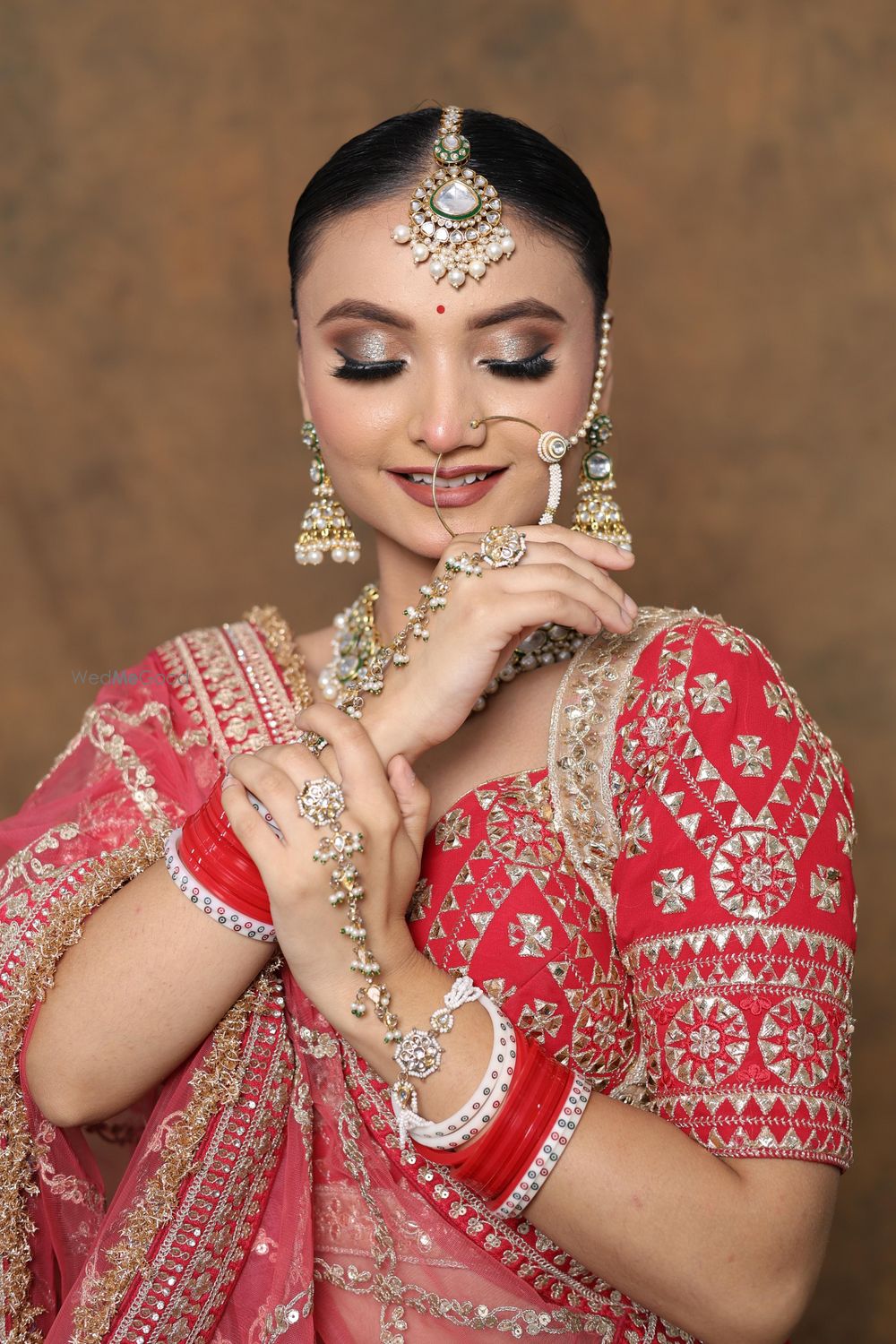 Photo By Makeovers By Vidushi - Bridal Makeup