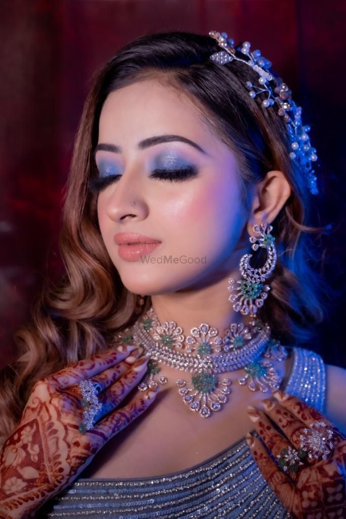 Photo By Ina Jain Makeovers - Bridal Makeup