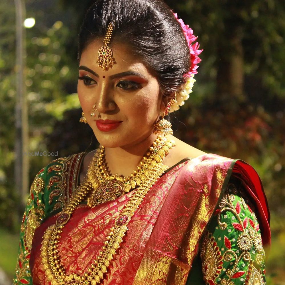 Photo By Madhuz Makeup Artistry - Bridal Makeup Artists