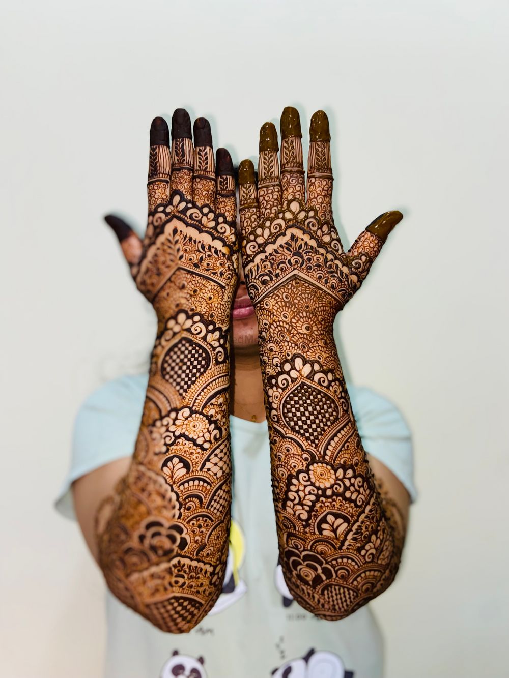 Photo By Henna Wisdom  - Mehendi Artist