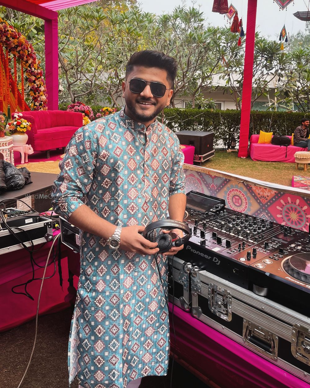 Photo By DJ Ronit - DJs