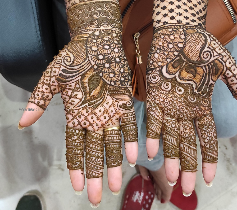 Rani Mehndi Artist