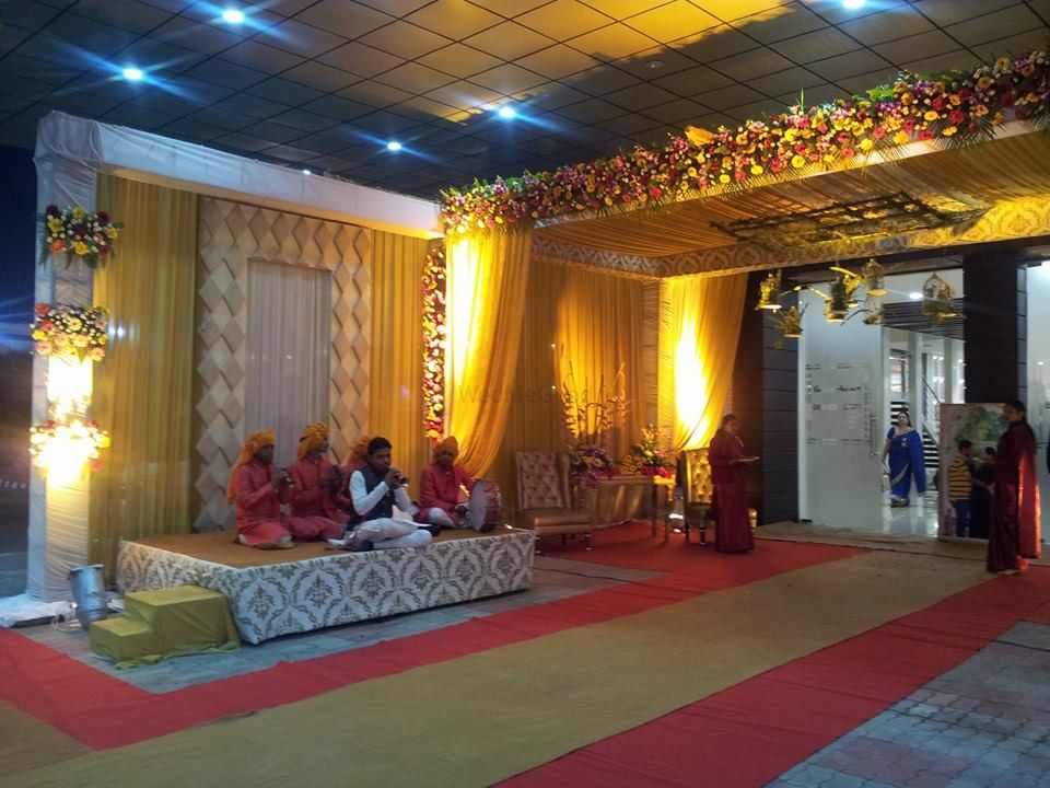 Photo By Dashmesh Weddings - Decorators