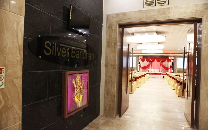 Photo By Silver Cloud - Venues