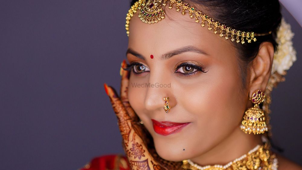 Shruthi Ashwath Makeup Artist