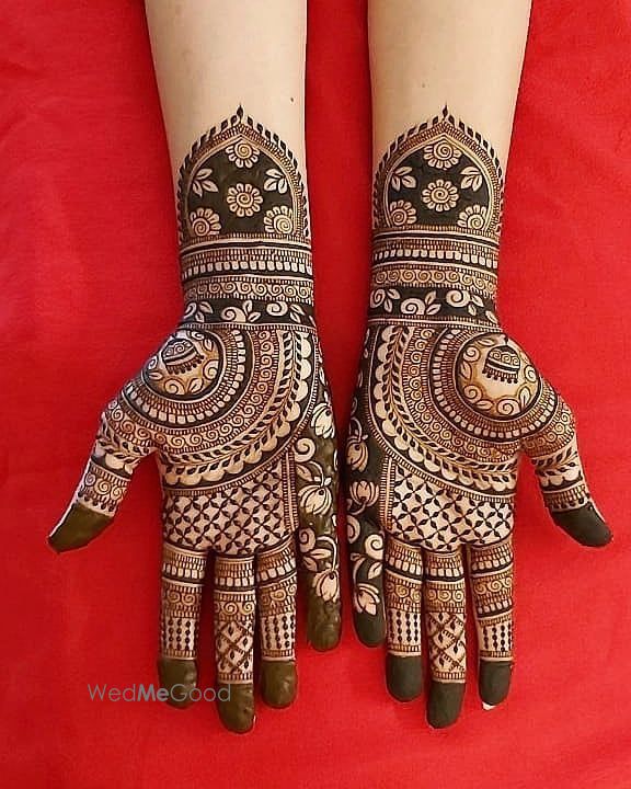 Photo By Rishi Mehandi Artist - Mehendi Artist