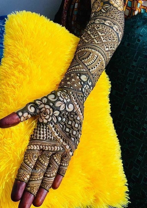 Photo By Rishi Mehandi Artist - Mehendi Artist