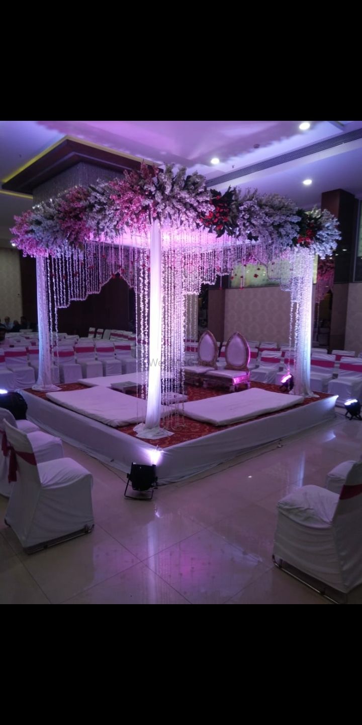 Photo By Silver Events - Decorators