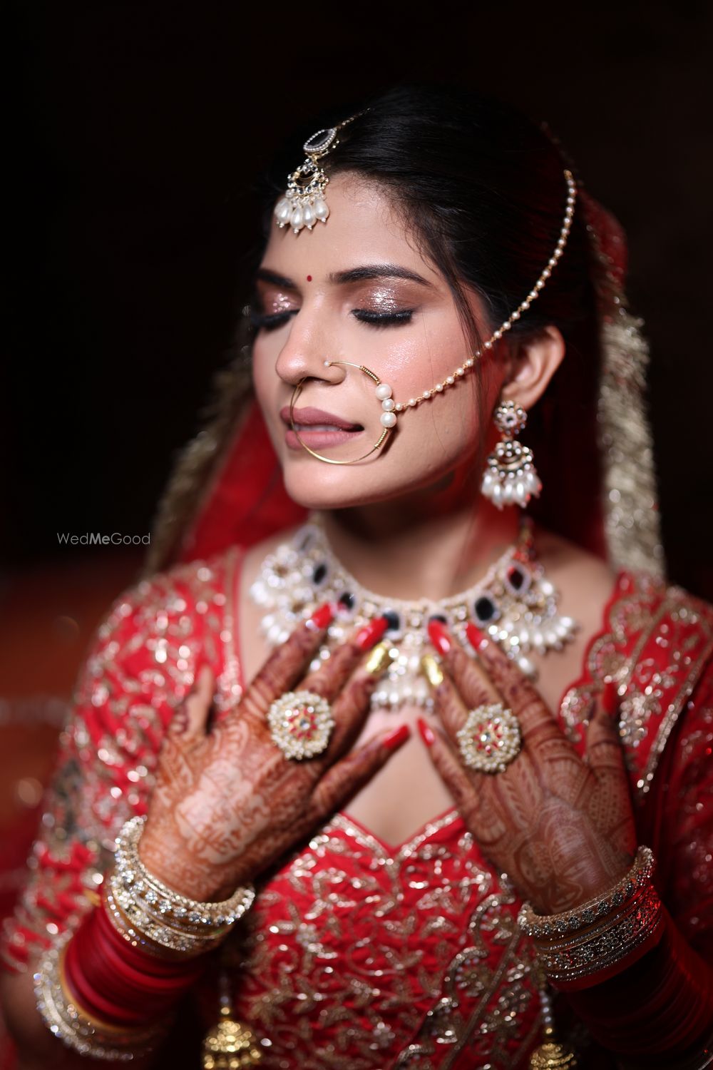 Photo By Makeovers by Neha Sindhwal - Bridal Makeup