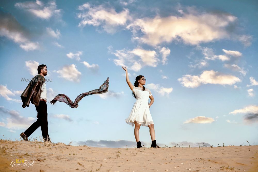 Photo By Life on Reels - Pre Wedding Photography - Pre Wedding Photographers