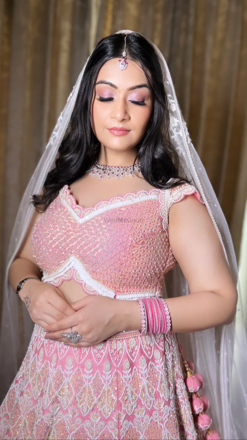 Photo By Lavina Makeovers - Bridal Makeup