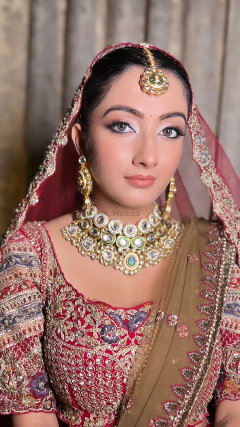 Photo By Lavina Makeovers - Bridal Makeup