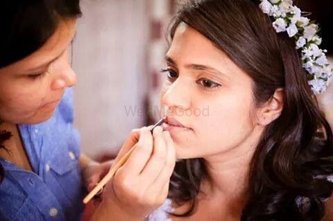 Photo By Avryl's Salon - Bridal Makeup