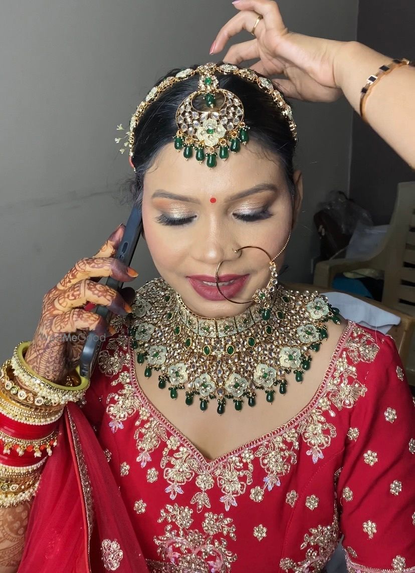 Photo By Makeovers by Aprajita - Bridal Makeup