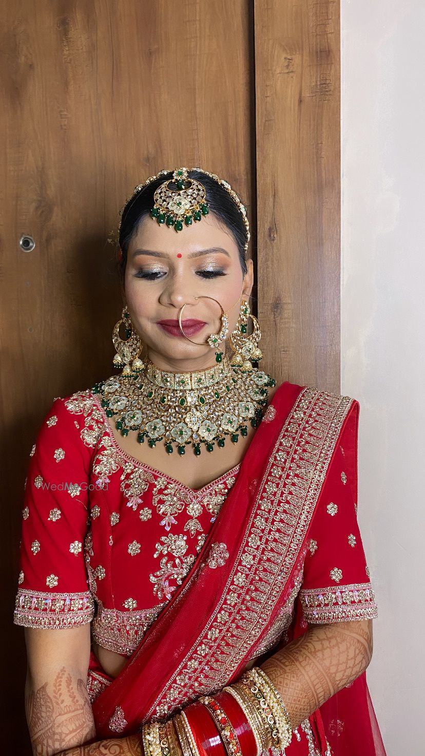 Photo By Makeovers by Aprajita - Bridal Makeup