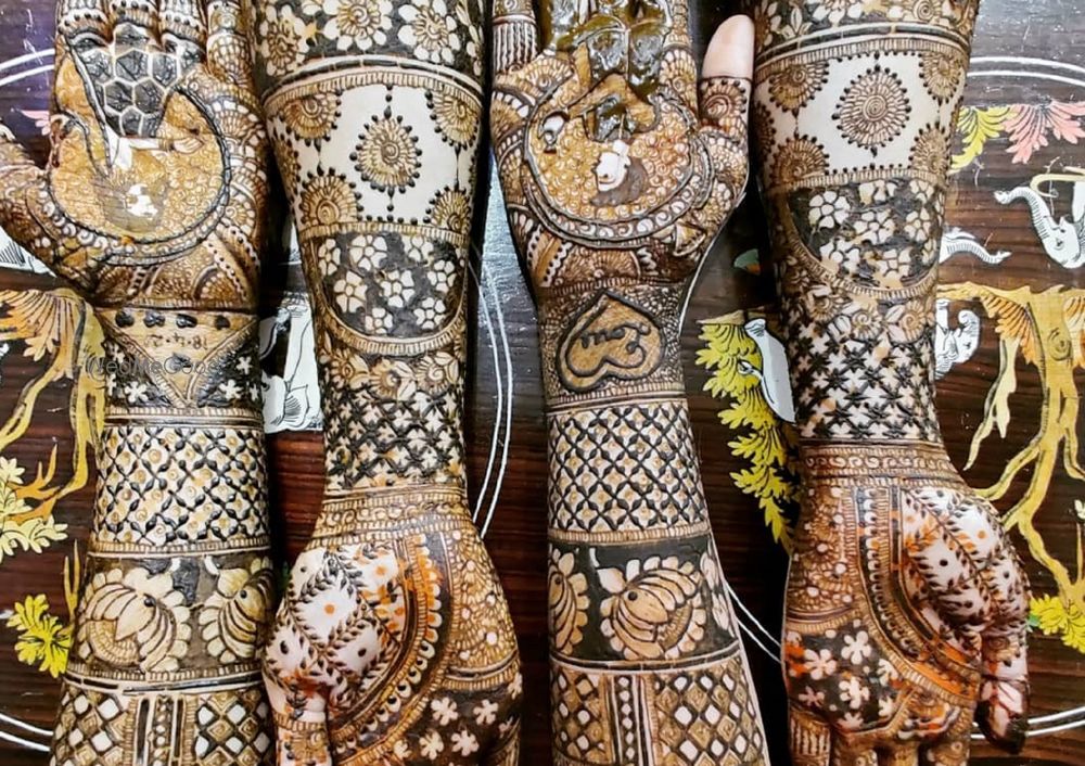 Krishna Mehandi Art