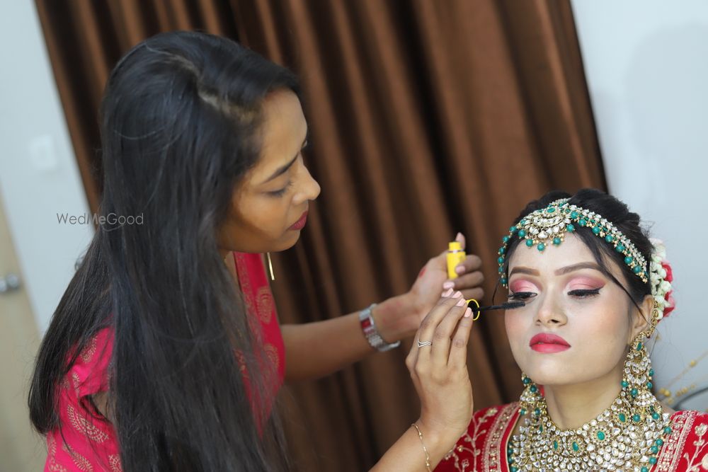 Photo By Beauty Talks - Bridal Makeup