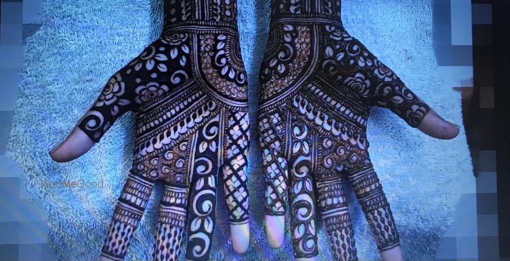 Mehendi by Asma