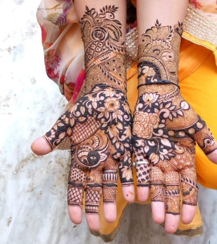 Photo By Dinesh Mehandi Artist - Mehendi Artist