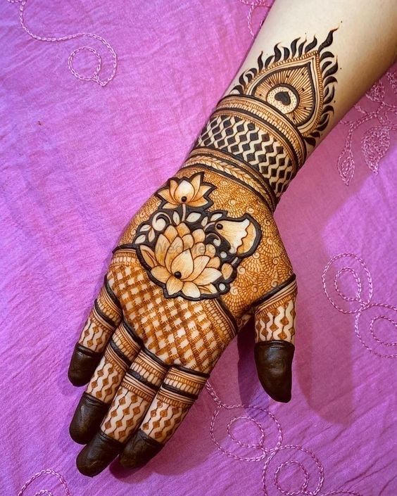 Photo By Dinesh Mehandi Artist - Mehendi Artist