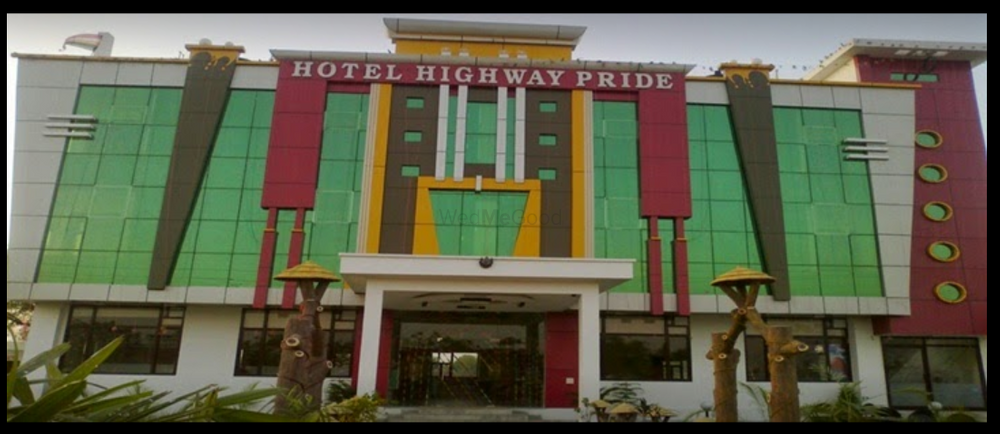 Hotel Highway Pride
