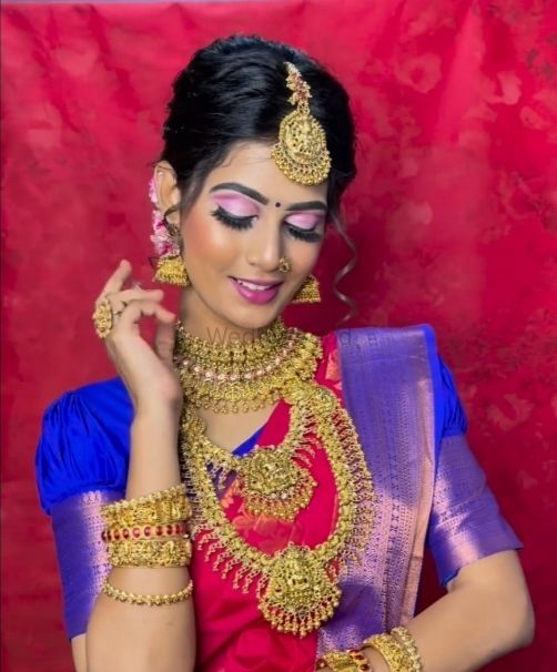 Photo By Rekha's Golden Touch Hair & Spa - Bridal Makeup