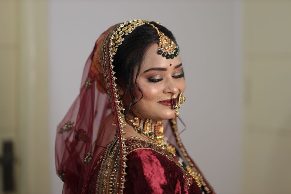 Photo By Sadhvi Mishra Makeovers - Bridal Makeup